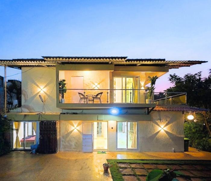 Eko Nest Grand 5BHK Villa