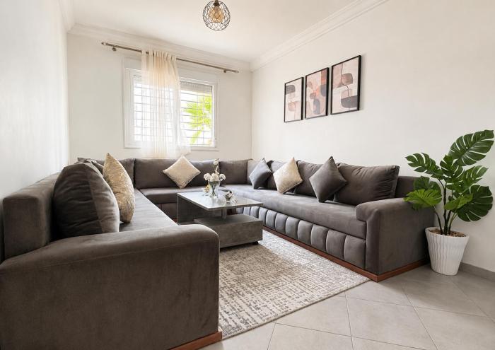 Cosy Apartment Near Beach & Airport