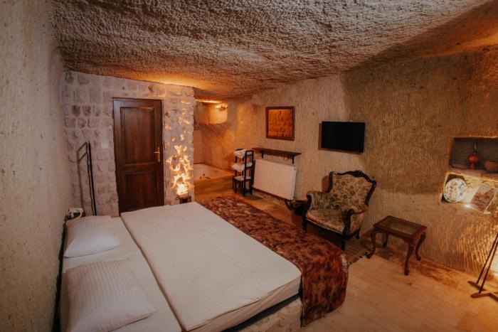 Saliche Cave Suite