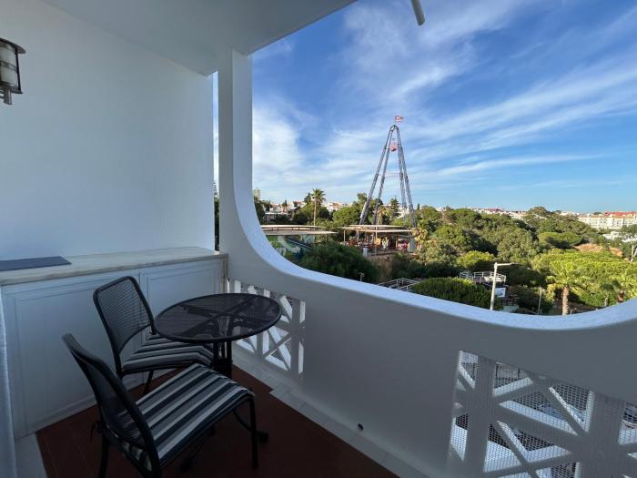 Apartamento T1 Oura - 300m da praia