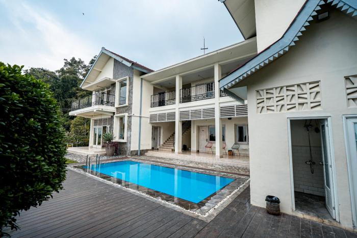 Wisma Nirwana Tretes near Cimory Prigen