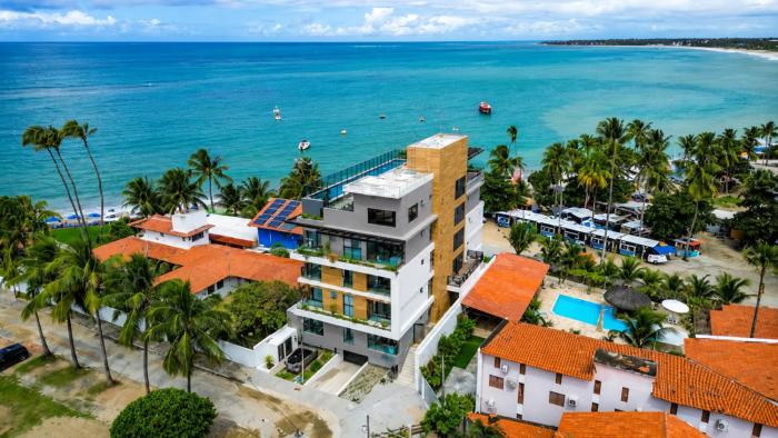Flat pé na areia na praia de Porto de Galinhas próximo as piscinas naturais.