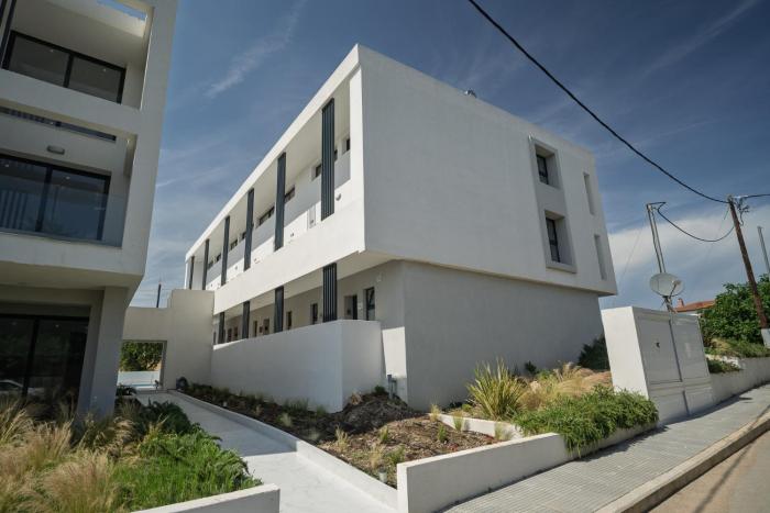 Kalithea Shared Pool Maisonettes