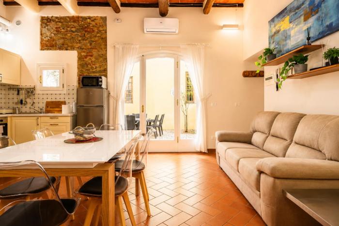 Apartment with Private Garden