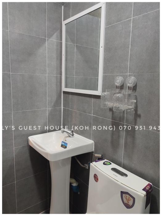 Ly Guest House-LongBeach