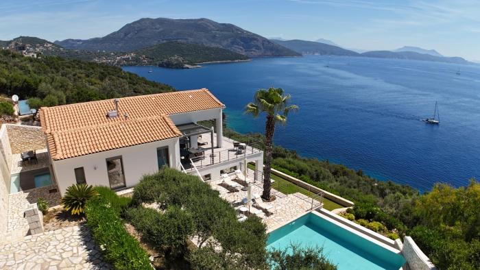 Villa Lefkas - Luxury villa Sivota with direct sea access
