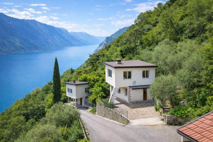Villa Natura Panoramic Lake Garda
