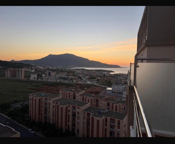 Duplex Tipaza