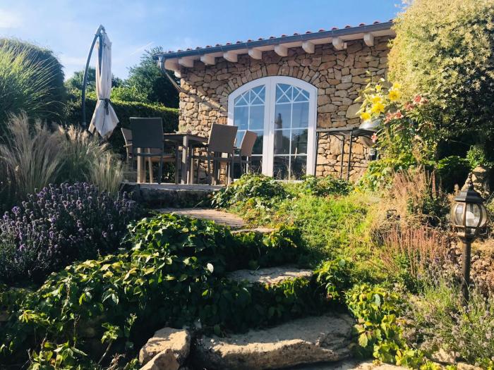 southEiFEL-FiNCA