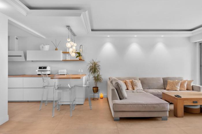 Appartement piscine et vue mer