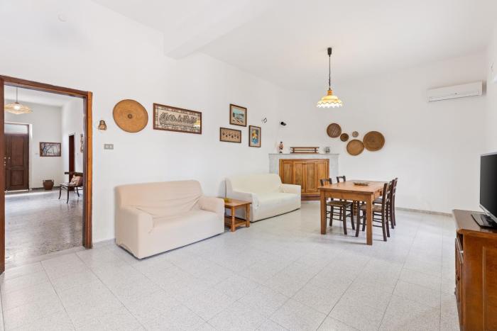 Casa Isola Serena