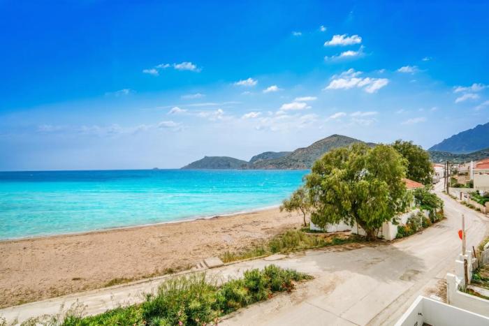 Komi Shoreline Aegean Whisper