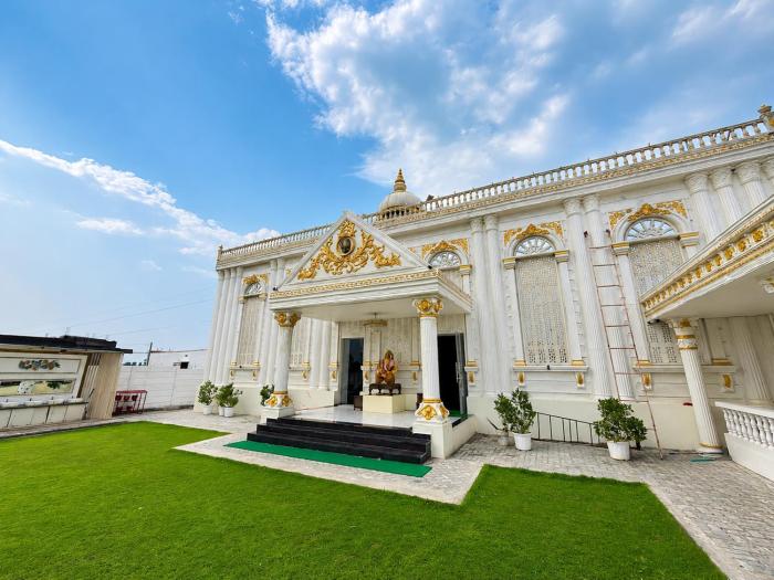 Hotel SR Vivanta,Brahmapur