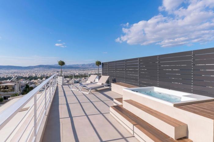 Lycabettus Loft - Private Jacuzzi & Skyline Views
