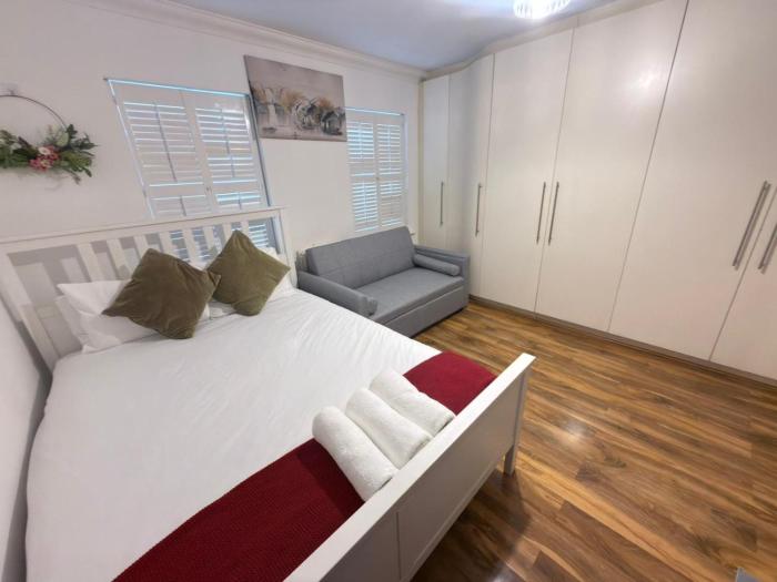 London Home Stay at Mile End
