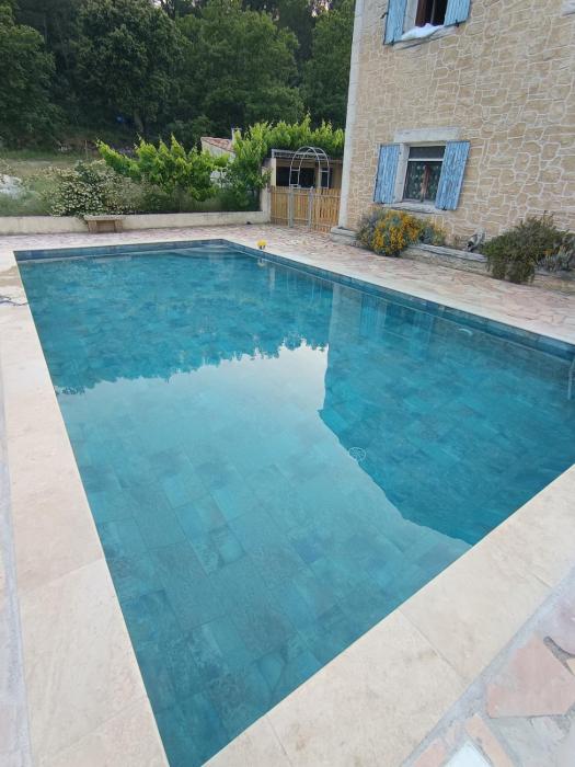 Appartement en pleine nature - Piscine