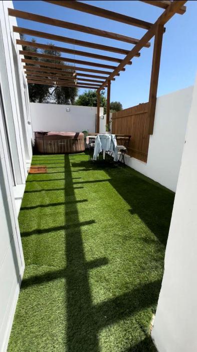 Casa con Jacuzzi Privado y Gran Terraza en Canos de Meca