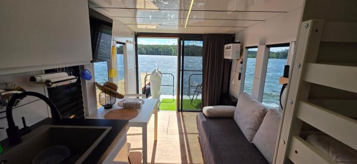 Hausboot Bella