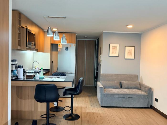 Acogedor departamento a pasos de la Clínica Las Condes