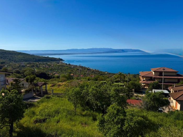 Balcony-Golfo di Gioia-SunsetViews-AuthenticItaly