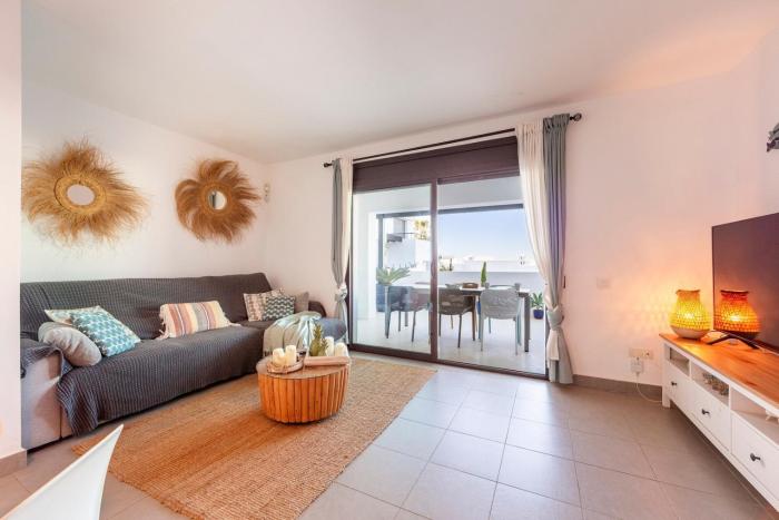 Casa Medina · Beach and Calm at Macenas Resort