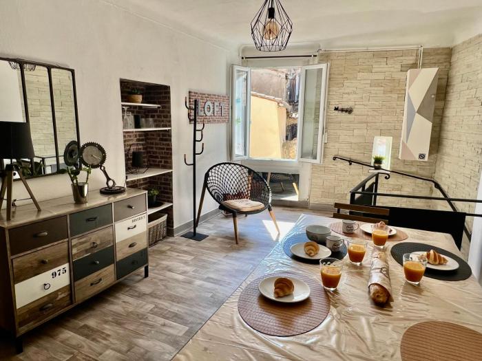 Le loft de la porte Sarrasine - Au cœur du charmant village de Fayence