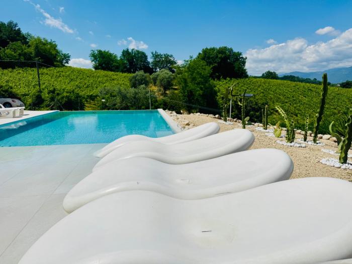La Cascina Scalera per il tuo relax con piscina sauna ed Idromassaggio