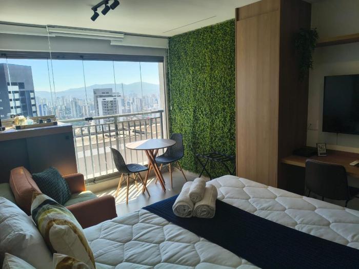 Apto Premium Madá- 22 andar Vista livre cidade - 100 metros do Metrô Vila Madalena