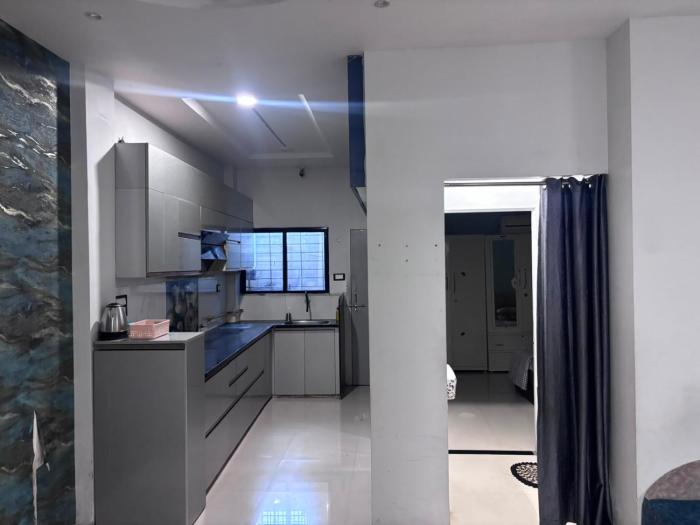 indifeed stays ,ground flor 1bhk apartment best locality in indore