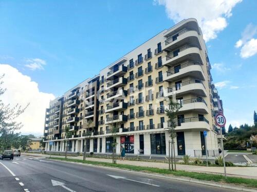 Hill Home apartment