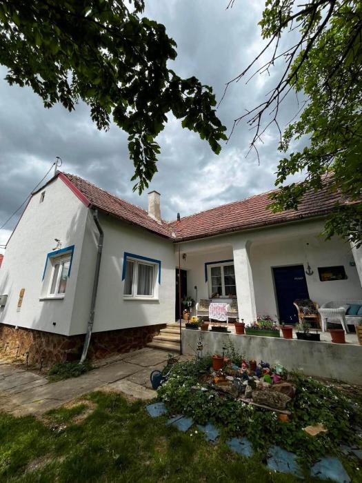 Vidám ház Sopronkövesd