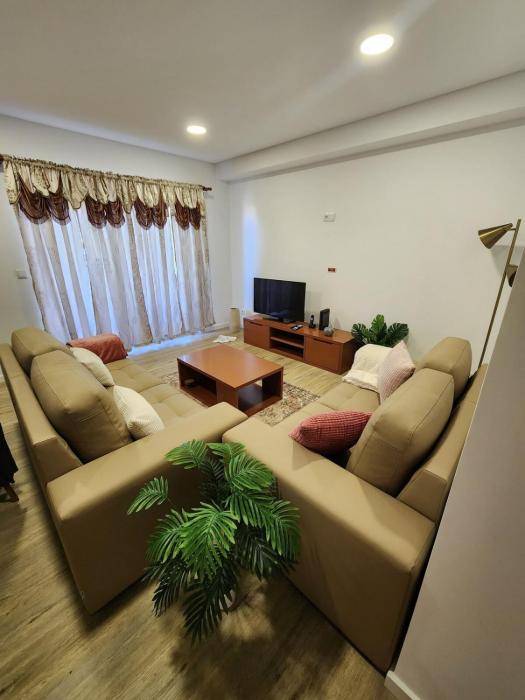 Apartment R - Roseira Brava