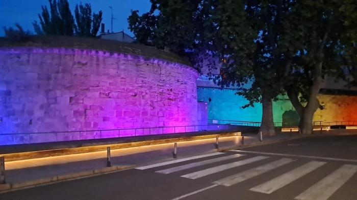 MURALLAS DE REVELIN & LAUREL -casco antiguo-