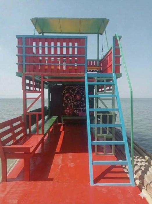 Destura floating Cottage little boracay CalatagaN Batangas