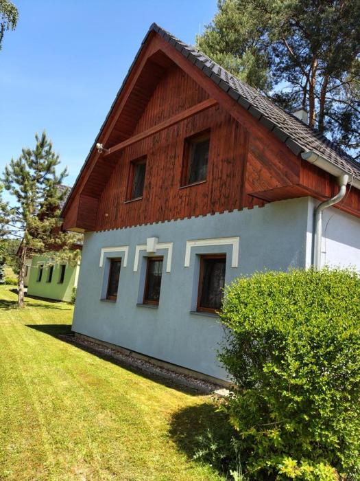 Resort Koloděje-modrý dům