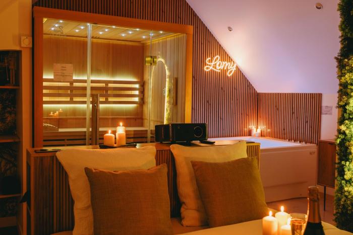 Lescale "Lomy"bord de mer-Jacuzzi & Sauna &Cinéma