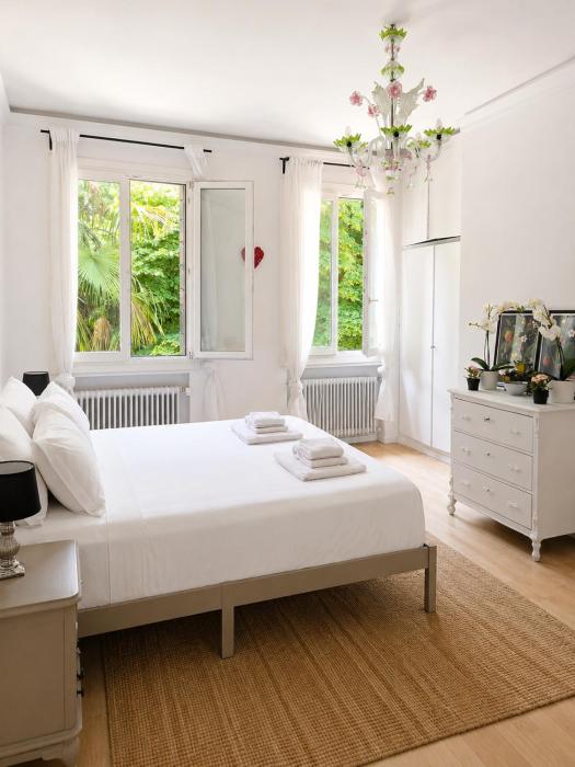 Garden Lodge by Veneto Villa
