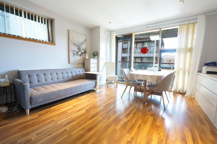 Cozy Entire Apartment Near Marley Park, Luas & M50