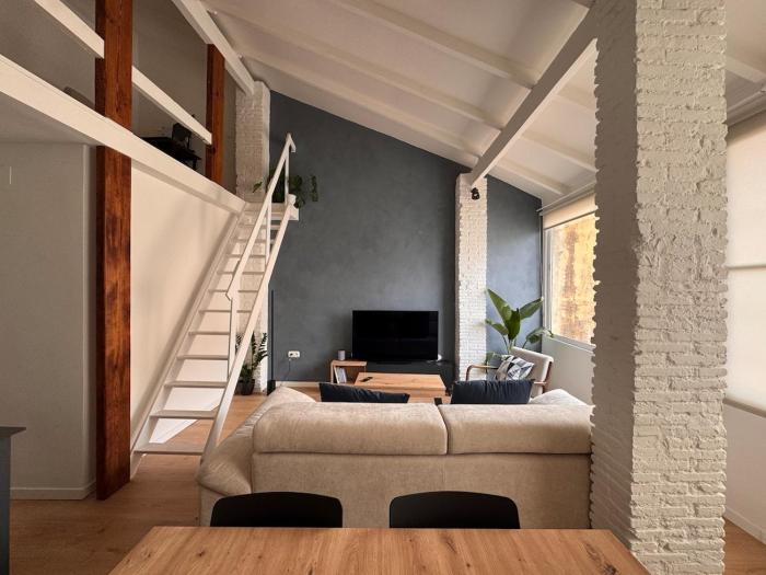 Designer penthouse in central Valencia