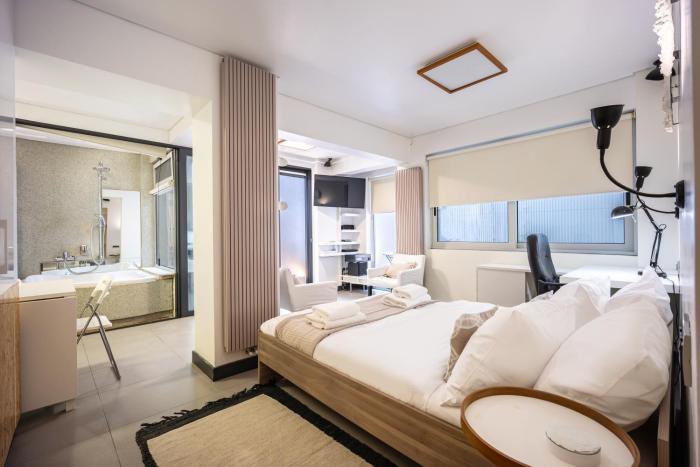 Abaza Apartment by GK Hospitality Group