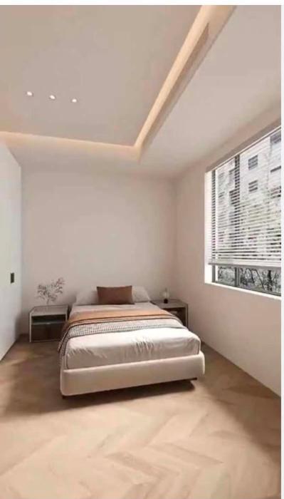 Lady Apartment