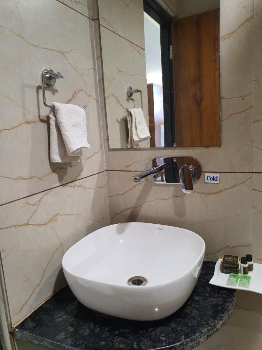 Hotel Royal Empire