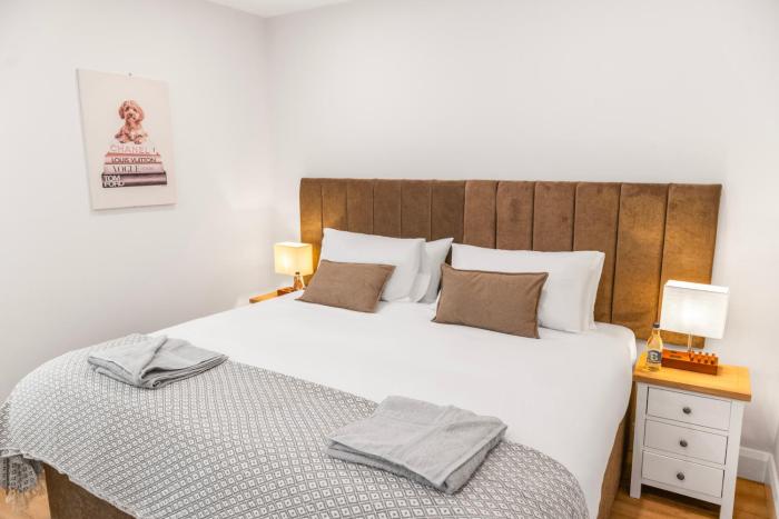 Gardiner House Accommodation - Room 3