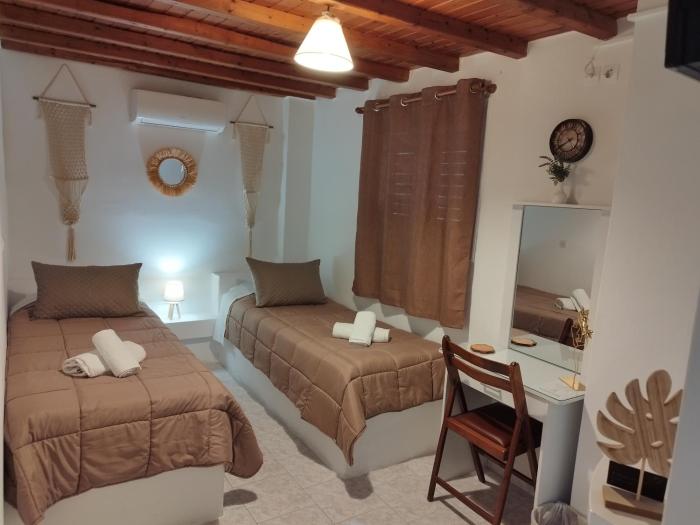 MMrooms Μονά κρεβάτια 2ος όροφος