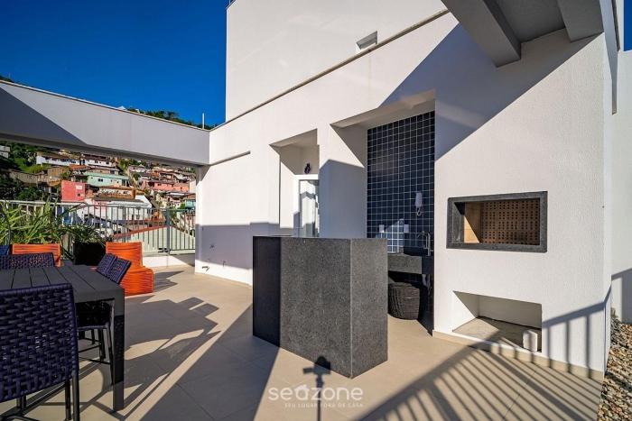 Studio Moderno bem localizado no Centro EKT002