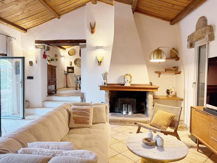 Casa Vittoriano Dreamy Sardinian Stazzo
