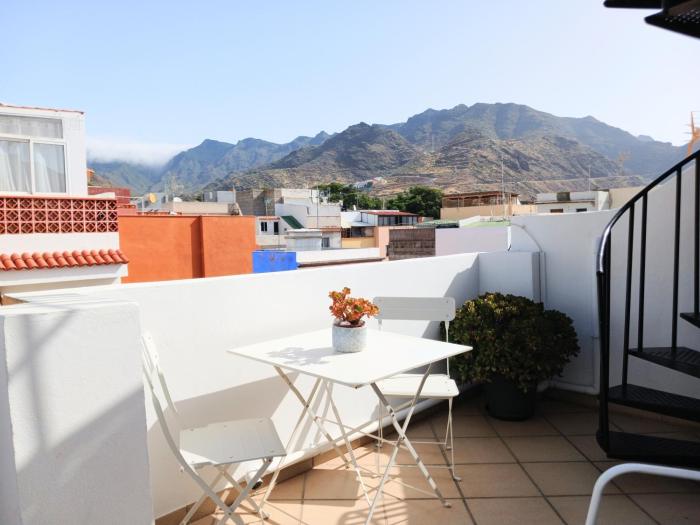 Apt. Lourdes, close to the Teresitas & Anaga