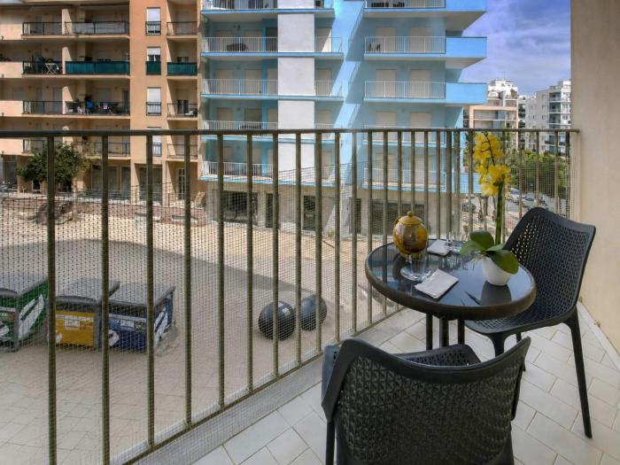 FLH Armação Pêra Beachside Bliss
