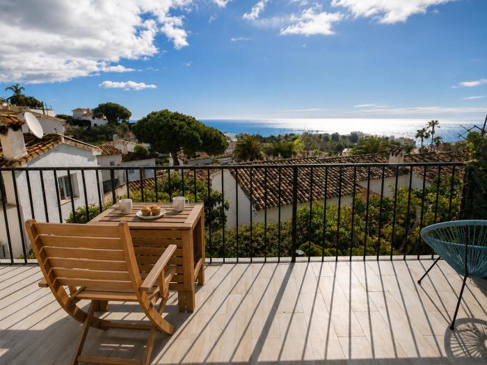 Adosado con encanto con vistas panorámicas al mar