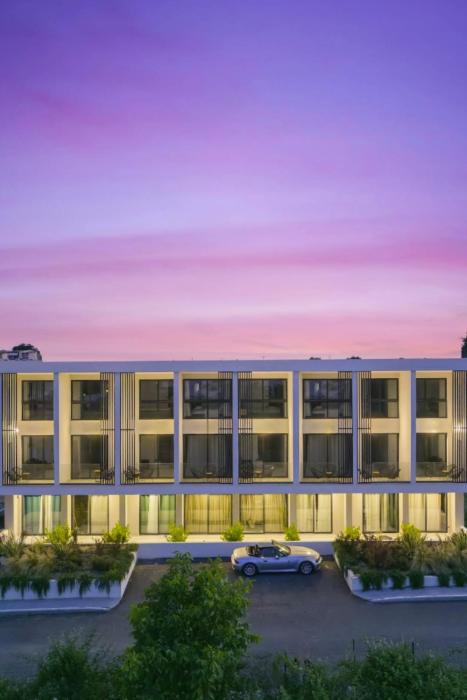 Kalithea Shared Pool Maisonettes